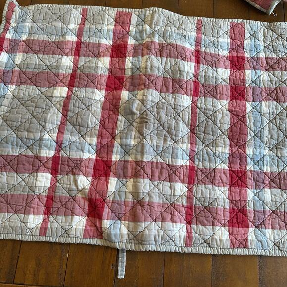 Pottery Barn Set of 2 Red Gray Quilted Plaid Cotton Pillow Shams Standard - Picture 6 of 6